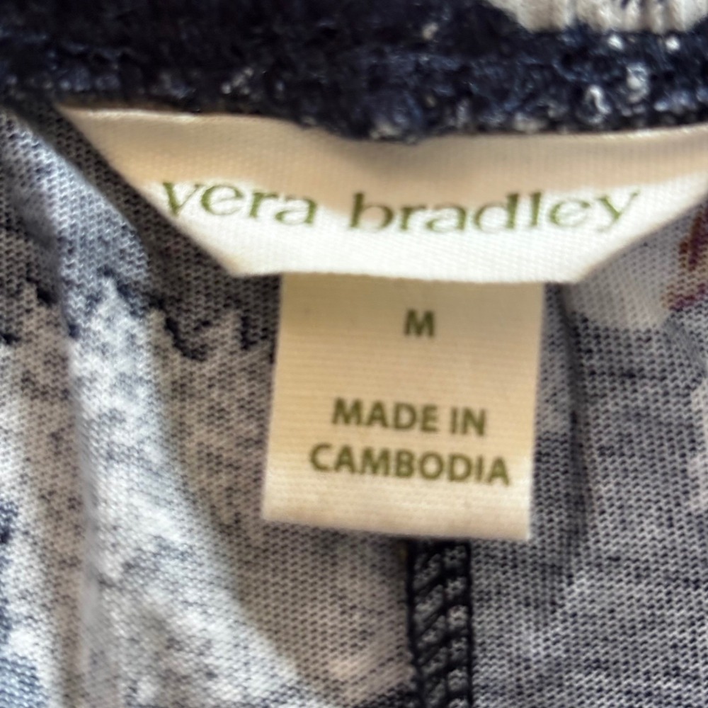 Vera Bradley Navy Floral Garden Cotton Pajama 2 Piece Set Women's Medium (B29) - Picture 4 of 13